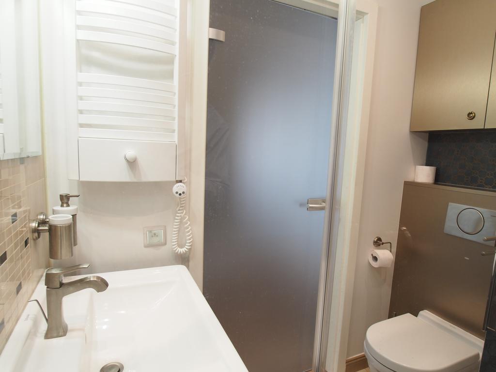 Grand-Tourist Trident Apartments Гданск Екстериор снимка